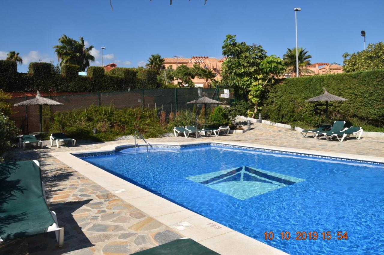 Luxury 2-Bedrooms & Bathrooms Estepona Apartment Kültér fotó