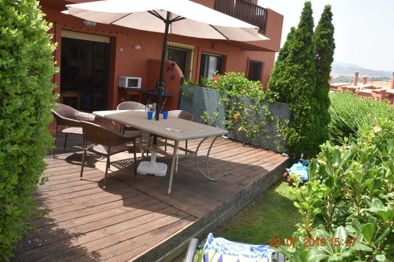 Luxury 2-Bedrooms & Bathrooms Estepona Apartment Kültér fotó